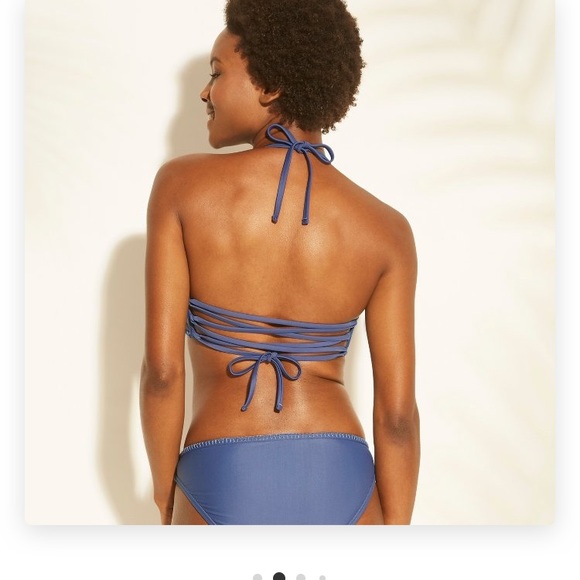 Adorable blue knit halter top Bikini - Picture 3 of 3